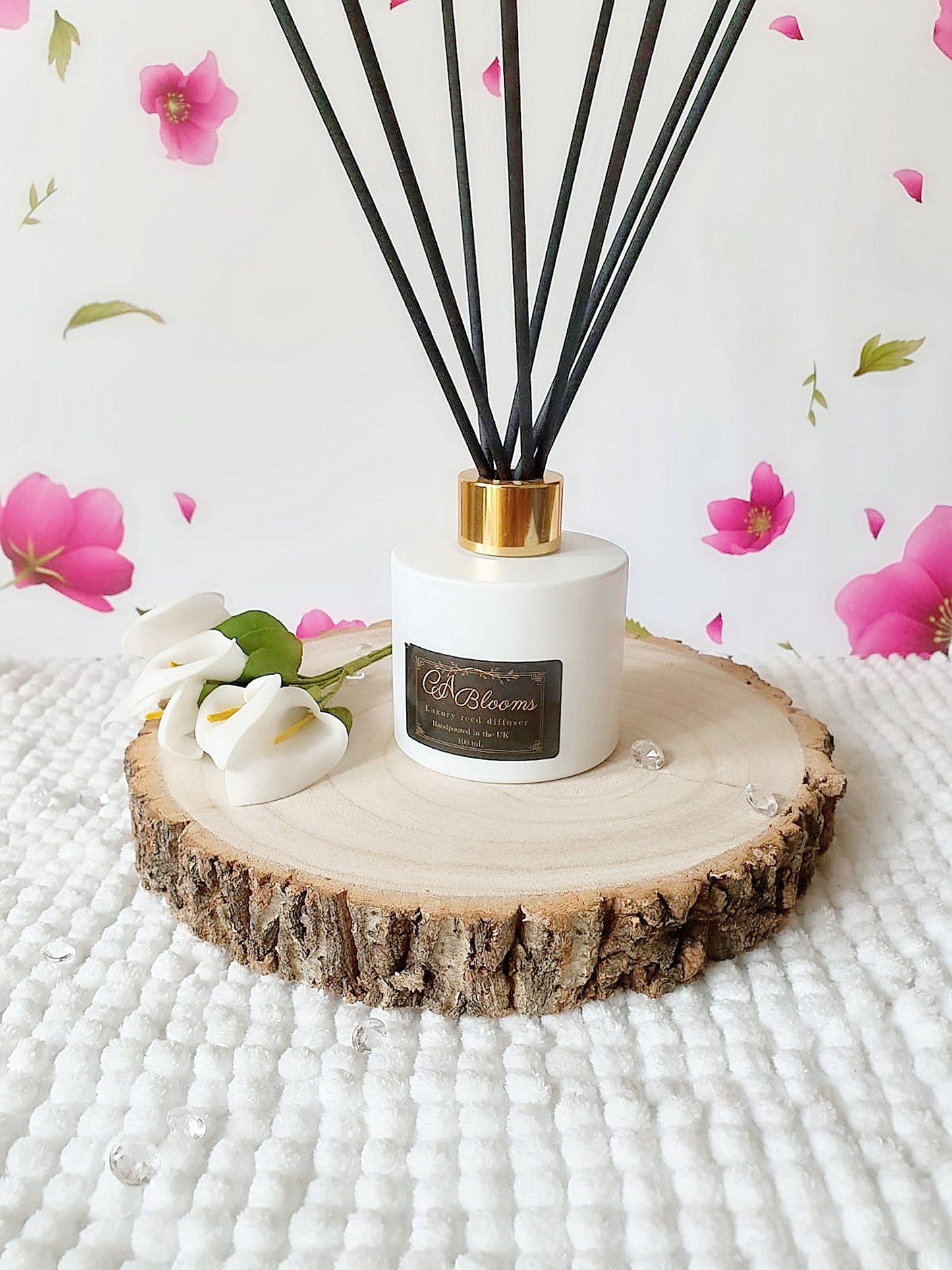 Velvet peony and oud