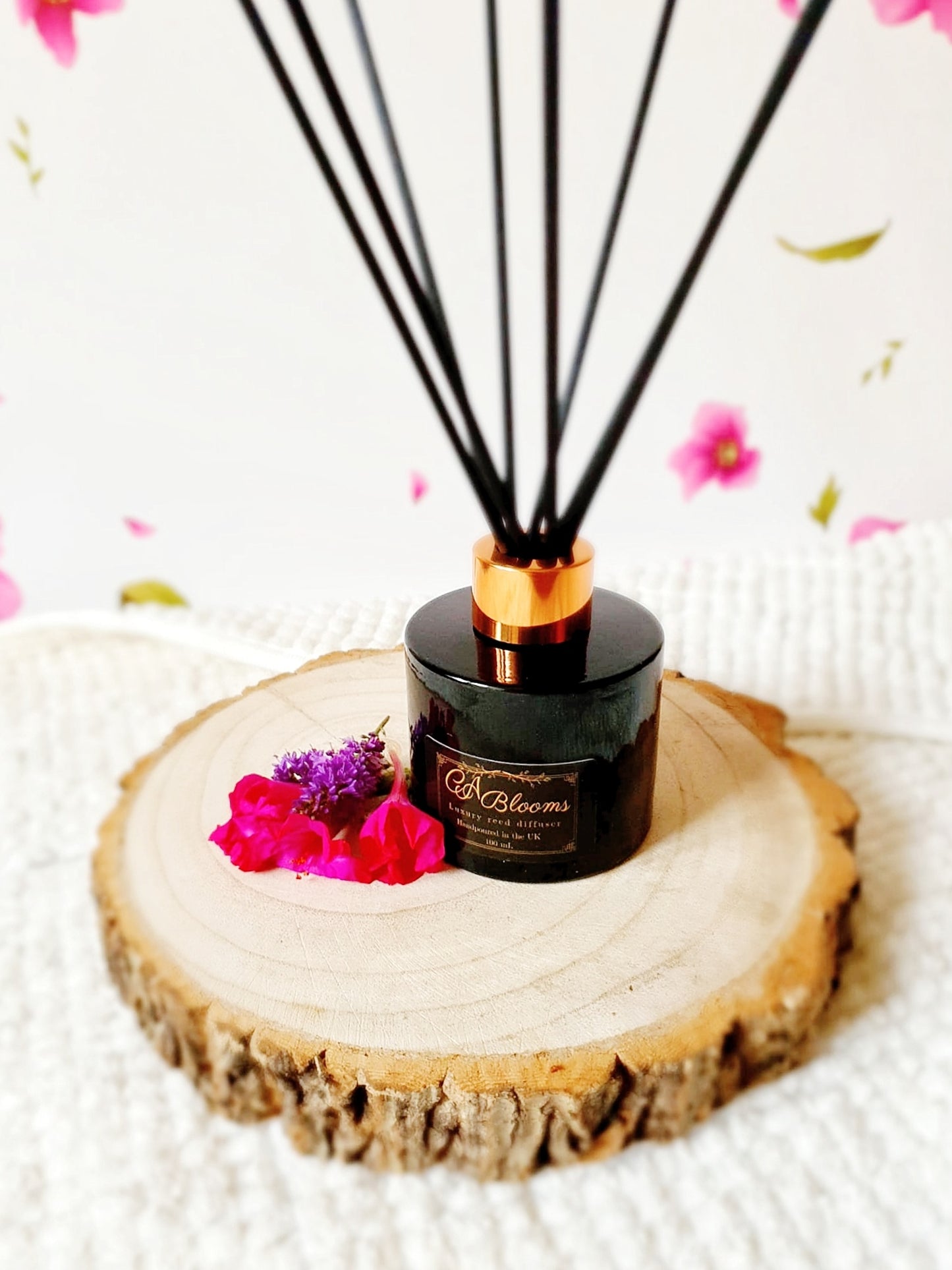 Mandarin and sandalwood