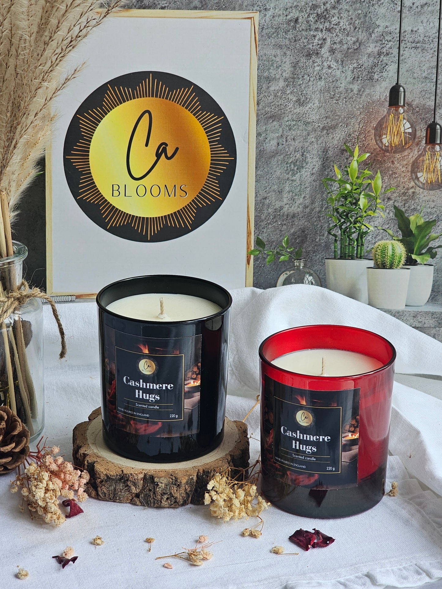 Cashmere Hugs scented candle